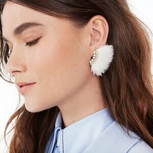 Mignonne Gavigan SINGLE Lux Feather Mini Madeline White Statement Earring